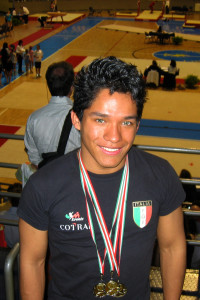 CARLOS CAVAGLIA' 3' suolo, 2' minitrampolino, 2' volteggio